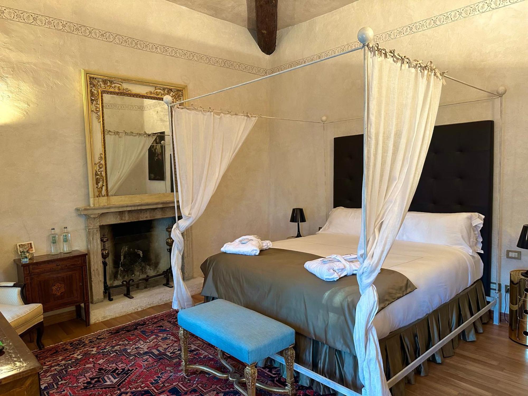 Relais La Magioca -Adults Only- Bed & Breakfast Negrar Bagian luar foto