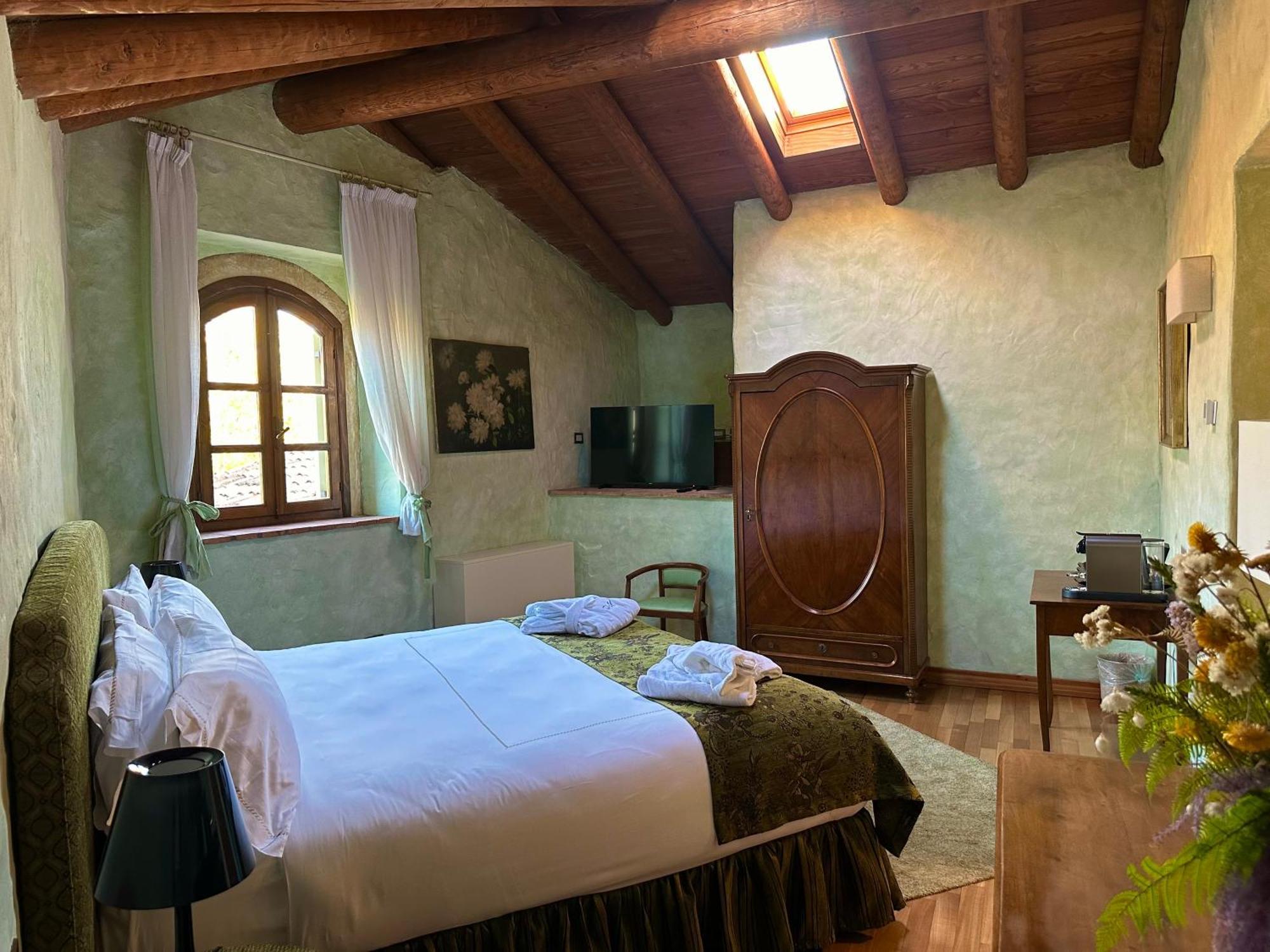 Relais La Magioca -Adults Only- Bed & Breakfast Negrar Bagian luar foto