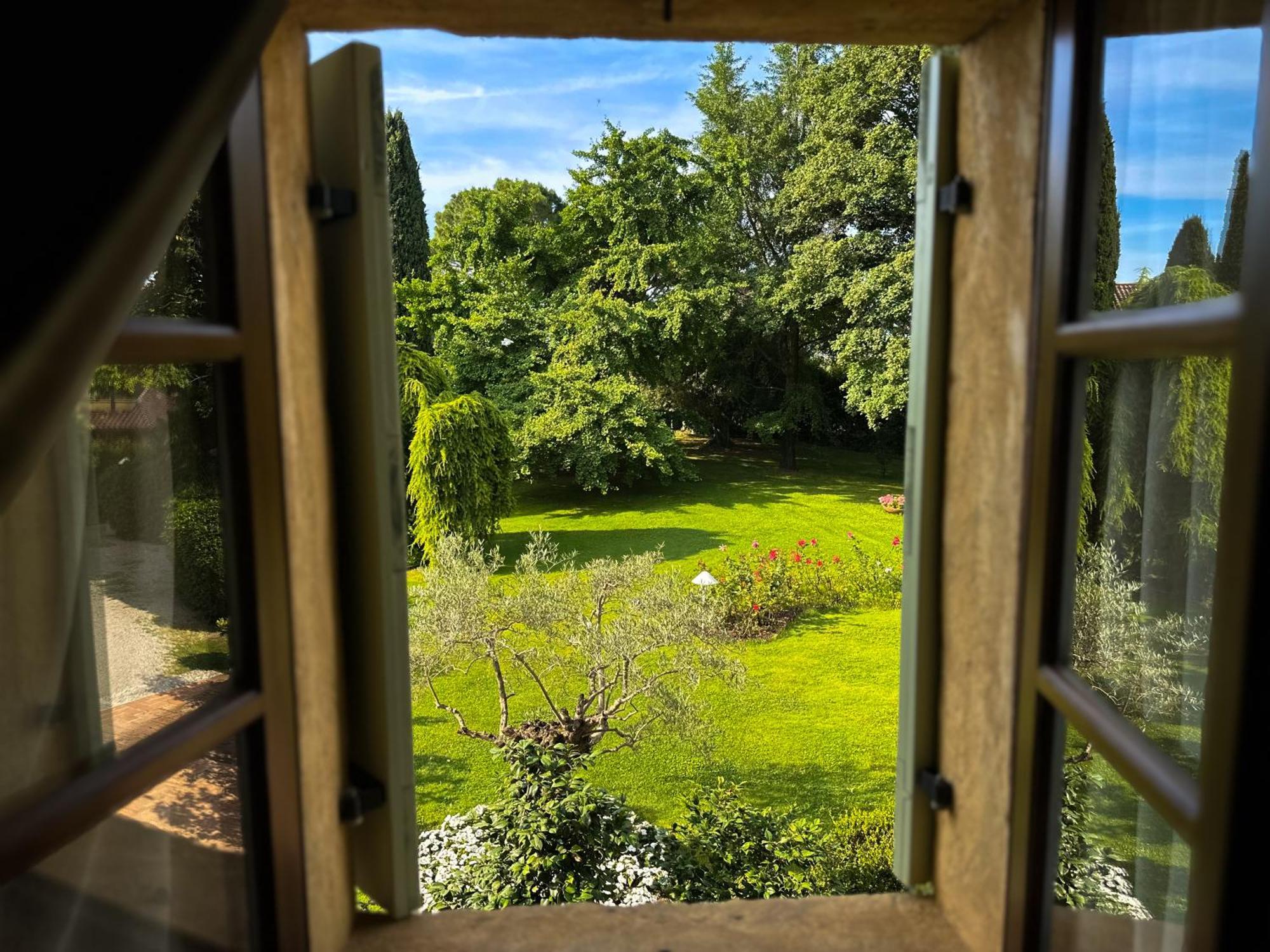 Relais La Magioca -Adults Only- Bed & Breakfast Negrar Bagian luar foto